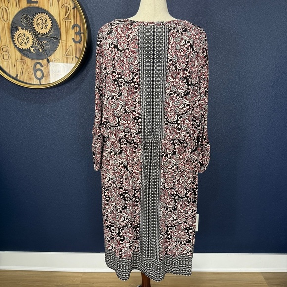 Roz & Ali Jersey Knit Black and Red Paisley Blouson Dress Plus Size 3X - Picture 5 of 10